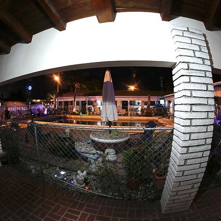 Adobe Hacienda Motel Hollywood Dış mekan fotoğraf
