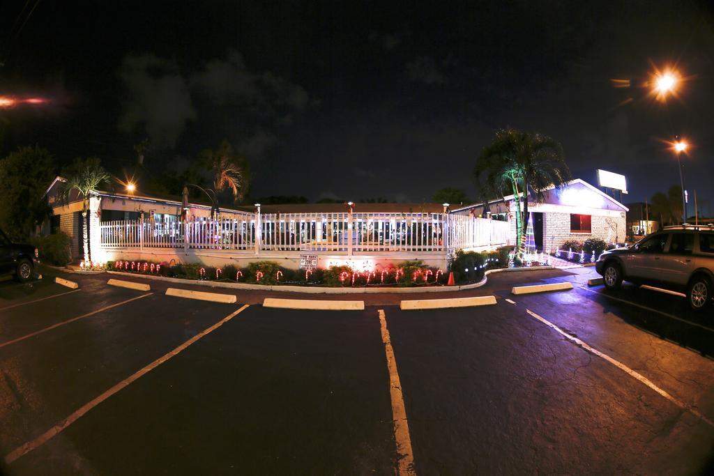 Adobe Hacienda Motel Hollywood Dış mekan fotoğraf